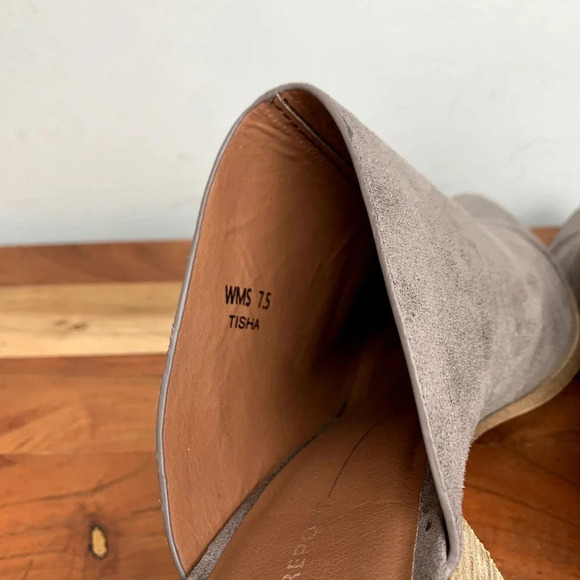 Report Tisha Faux Suede Leather Mules Clogs Pointed Toe Gray Taupe Shoes sz 7.5 - Picture 8 of 12